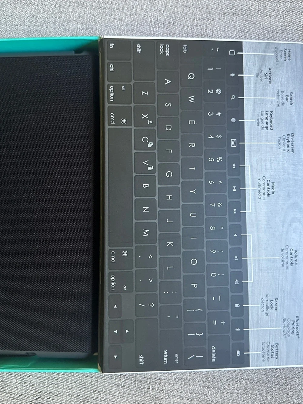 Logitech Slim Folio Keyboard Case in Black